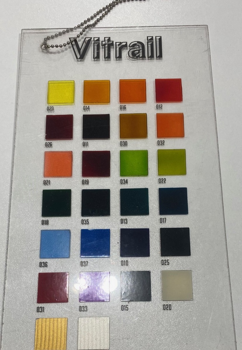 couleurs Vitrail Pébéo