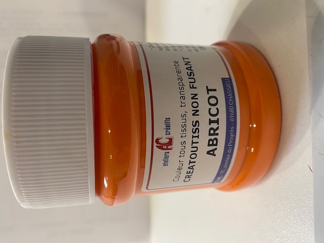 couleur non-fusant creatoutiss 230 ml abricot